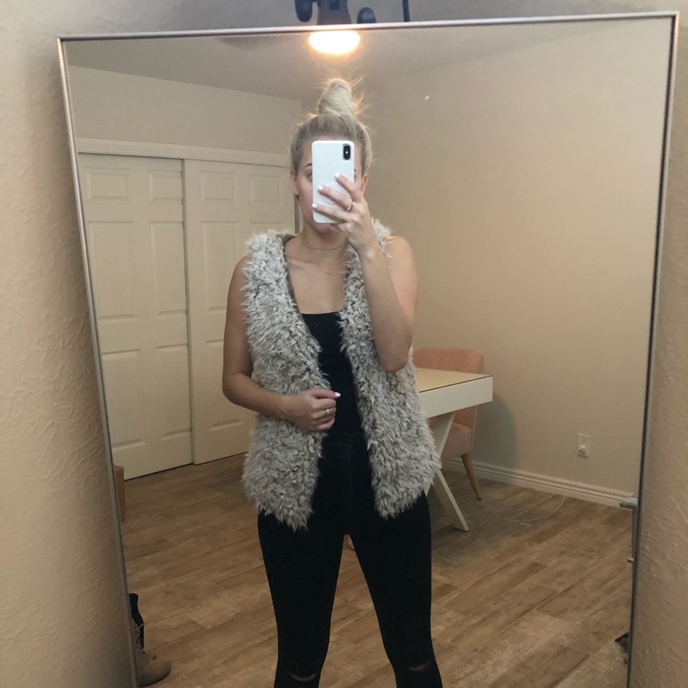 Sherpa Vest